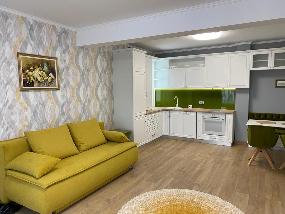 Olivia Studio Орадя Экстерьер фото